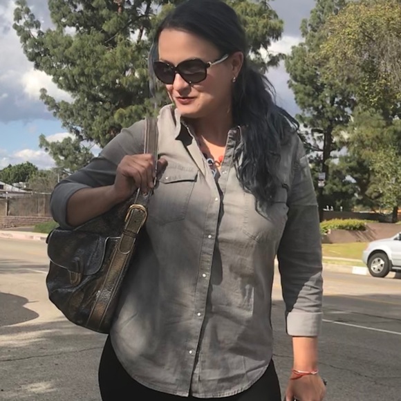 Anya Hindmarch Handbags - Keeping💁🏼‍♀️Anya Hindmarch Crackled Distressed